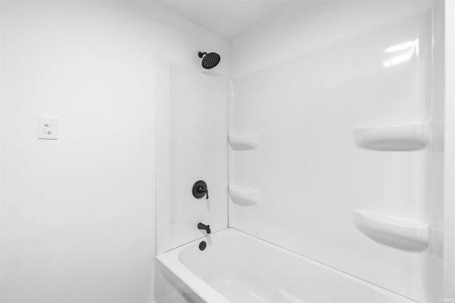 514 W 7th Street, Jonesboro, IN 46938