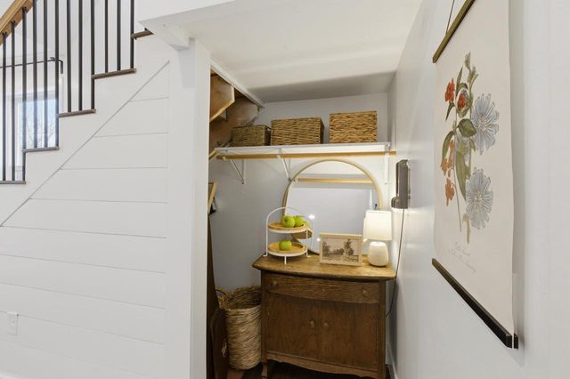 2073 Hawkinson Road, Oregon, WI 53575