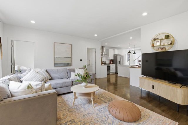 2073 Hawkinson Road, Oregon, WI 53575