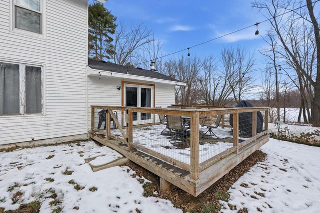 2073 Hawkinson Road, Oregon, WI 53575