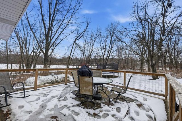 2073 Hawkinson Road, Oregon, WI 53575