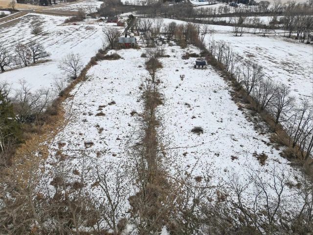 2073 Hawkinson Road, Oregon, WI 53575