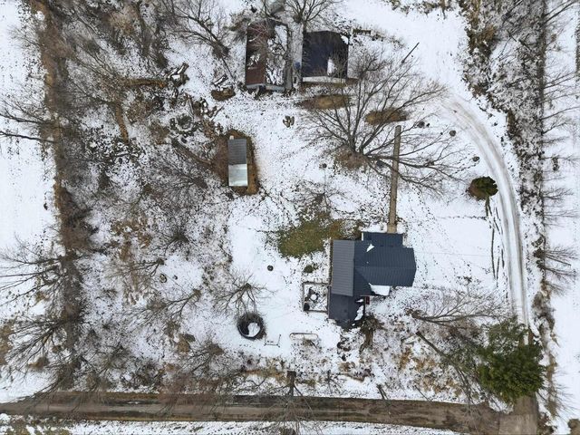 2073 Hawkinson Road, Oregon, WI 53575