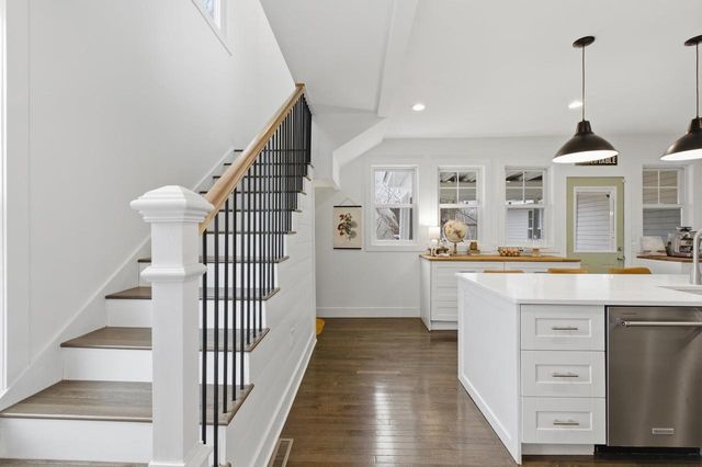 2073 Hawkinson Road, Oregon, WI 53575