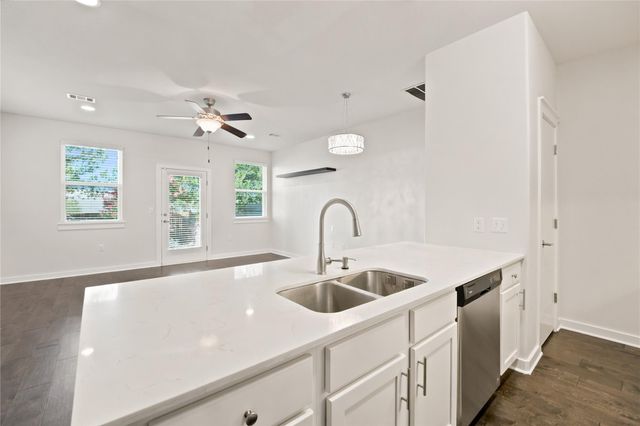 8921 Parker Ranch CIR B, Austin, TX 78748