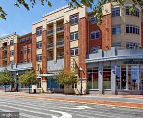 309 HOLLAND LN #117, Alexandria, VA 22314