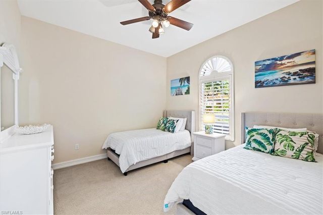 9094 Sahalee CT, Naples, FL 34113