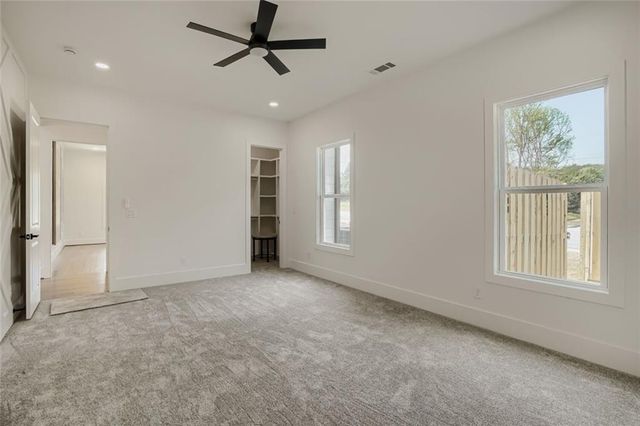 932 Cooper Road, Grayson, GA 30017