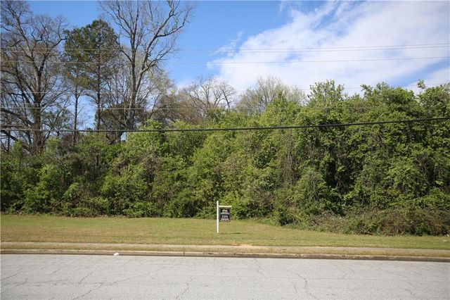 6575 River Park Drive, Riverdale, GA 30274