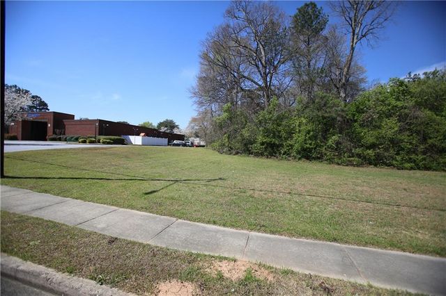 6575 River Park Drive, Riverdale, GA 30274