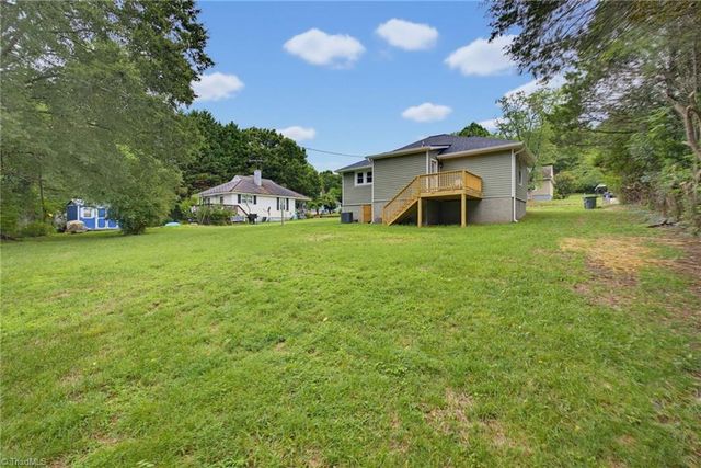 848 Clarkway Avenue, Eden, NC 27288