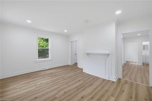 848 Clarkway Avenue, Eden, NC 27288