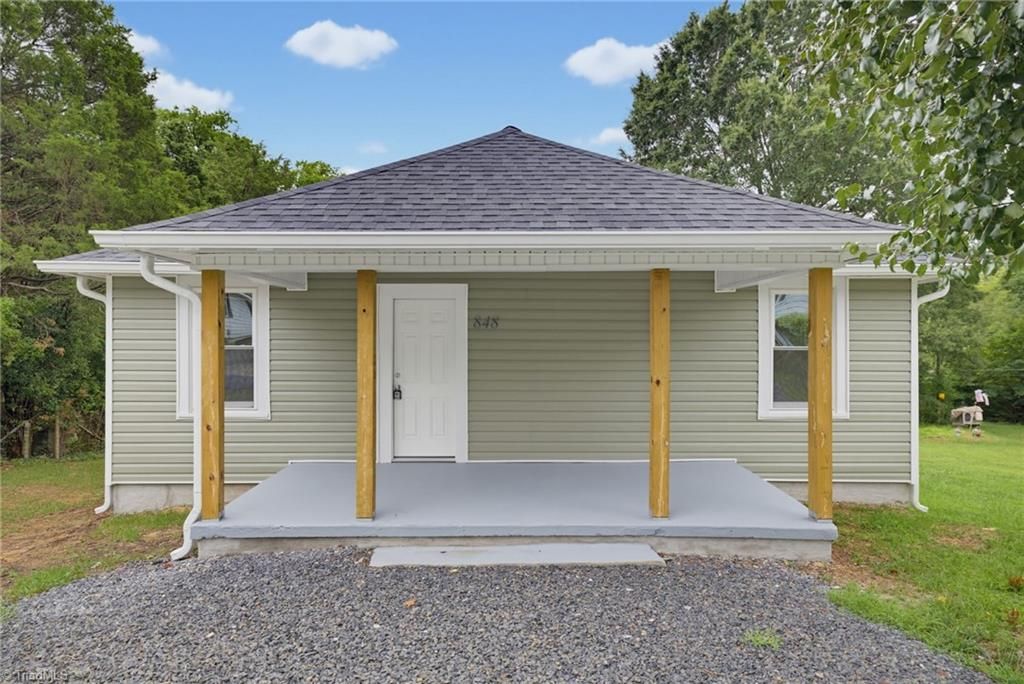 848 Clarkway Avenue, Eden, NC 27288