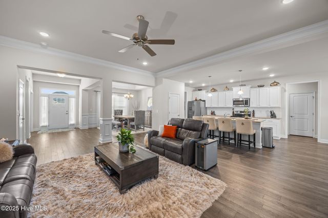 2750 Luna Lane, Winterville, NC 28590