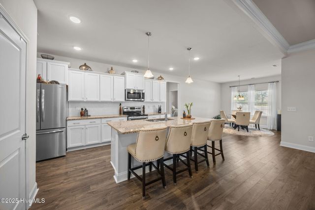 2750 Luna Lane, Winterville, NC 28590