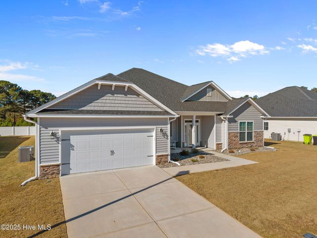2750 Luna Lane, Winterville, NC 28590