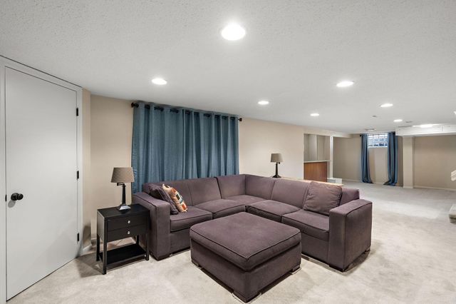 5609 Aldrich Avenue S, Minneapolis, MN 55419