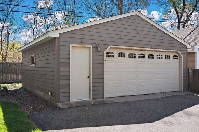 5609 Aldrich Avenue S, Minneapolis, MN 55419