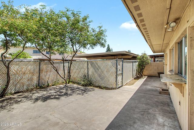 1611 E NEWPORT Drive, Tempe, AZ 85282