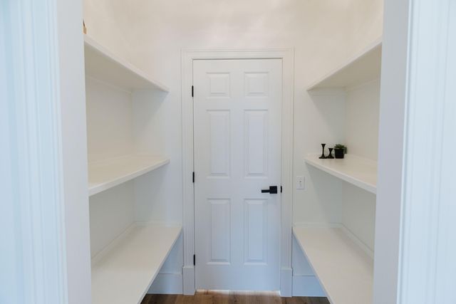 3636 S Britain Avenue, Springfield, MO 65807