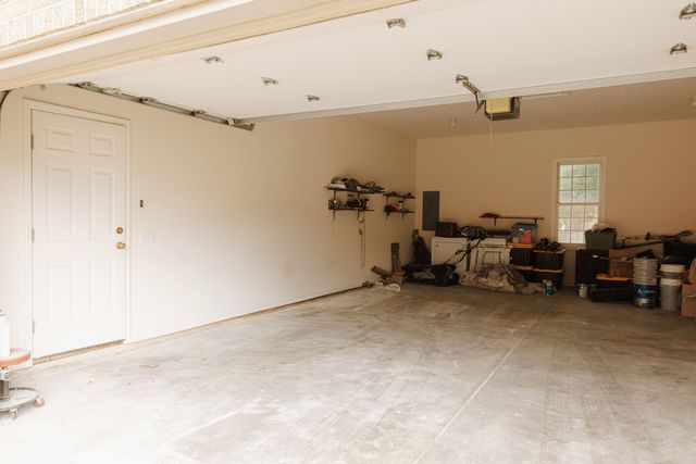 3636 S Britain Avenue, Springfield, MO 65807