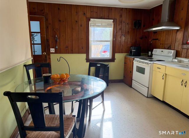 130 Paper Mill Road, New Milford, CT 06776