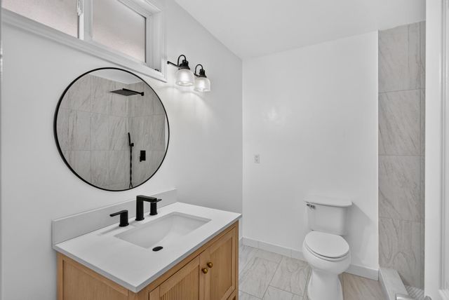 7674 Millroy Way, Sacramento, CA 95823