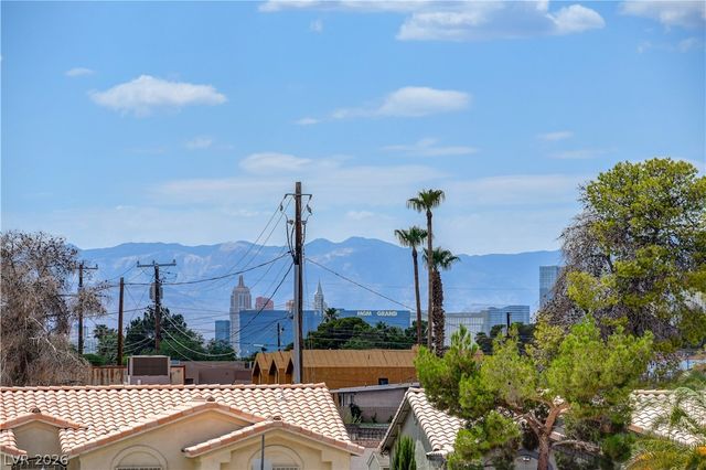 3053 Casey Drive 202, Las Vegas, NV 89120