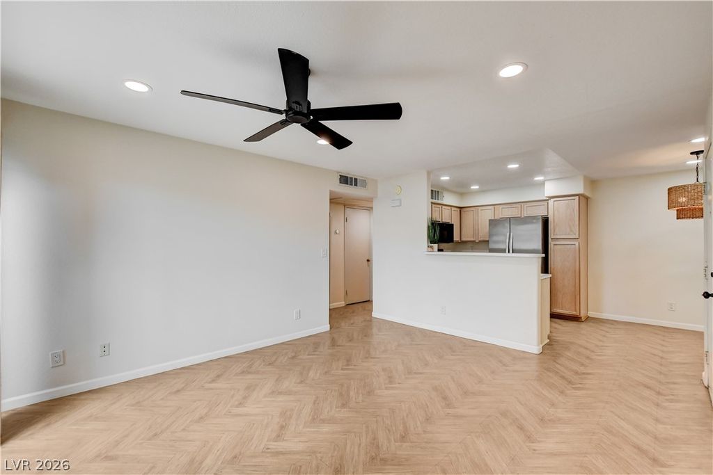 3053 Casey Drive 202, Las Vegas, NV 89120 — photo 5