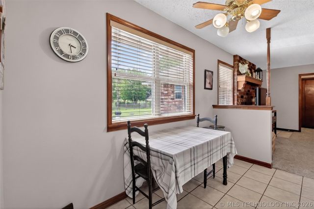 68 Maple Road, Pryor, OK 74361