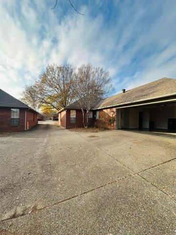 1940 Payne Lane, Conway, AR 72034