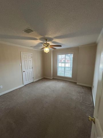 1940 Payne Lane, Conway, AR 72034