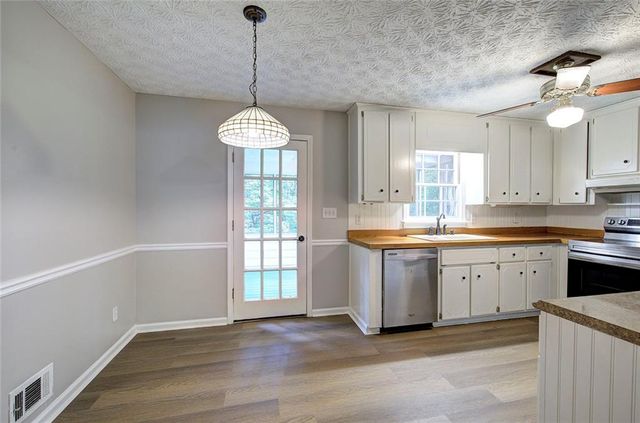 530 Cove Road, Canton, GA 30114