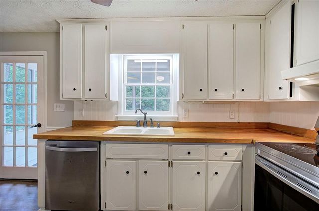 530 Cove Road, Canton, GA 30114