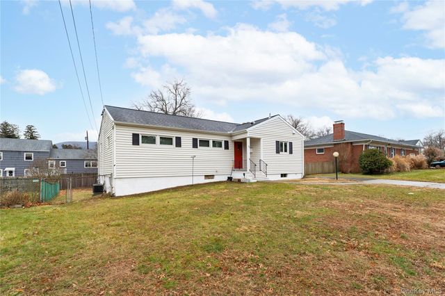 103 W Willow Street, Beacon, NY 12508