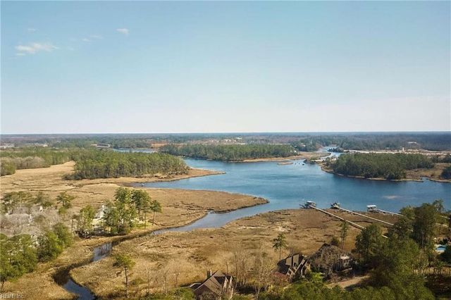 705 Seagrass RCH, Chesapeake, VA 23320