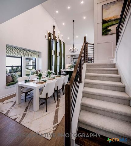 220 Menlo Bend, Liberty Hill, TX 78642