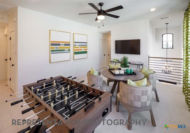 220 Menlo Bend, Liberty Hill, TX 78642