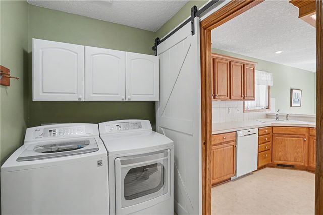813 SE Park Street, Grimes, IA 50111