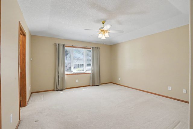 813 SE Park Street, Grimes, IA 50111