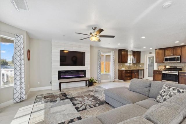 22356 Arnott Drive, Chowchilla, CA 93610