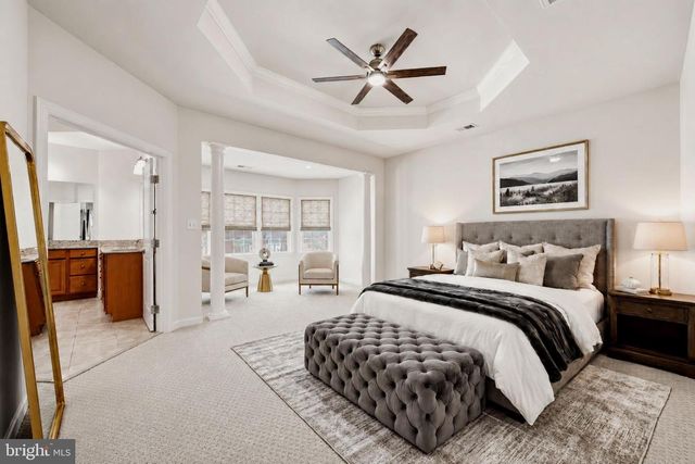 24949 EARLSFORD DR, Chantilly, VA 20152