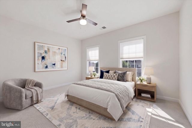 24949 EARLSFORD DR, Chantilly, VA 20152