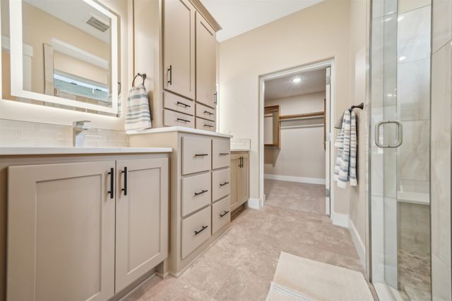 1622 S Dove Pl, Goddard, KS 67052