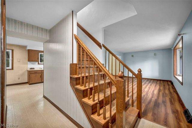 1668 Eisenhower, Brunswick, OH 44212