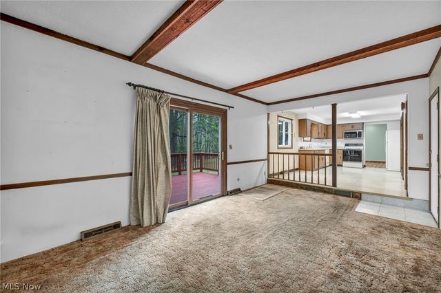 1668 Eisenhower, Brunswick, OH 44212