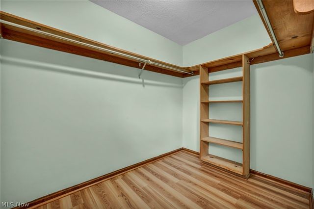 1668 Eisenhower, Brunswick, OH 44212