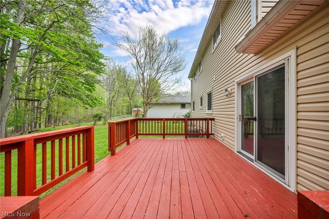 1668 Eisenhower, Brunswick, OH 44212