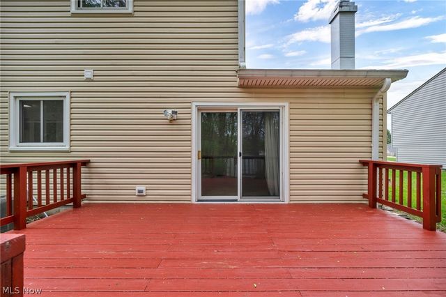 1668 Eisenhower, Brunswick, OH 44212