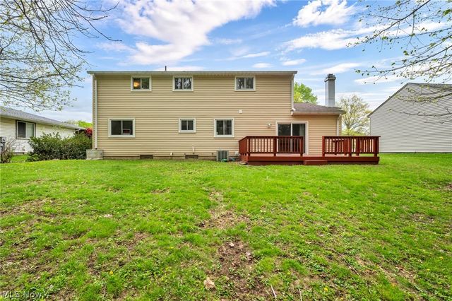 1668 Eisenhower, Brunswick, OH 44212